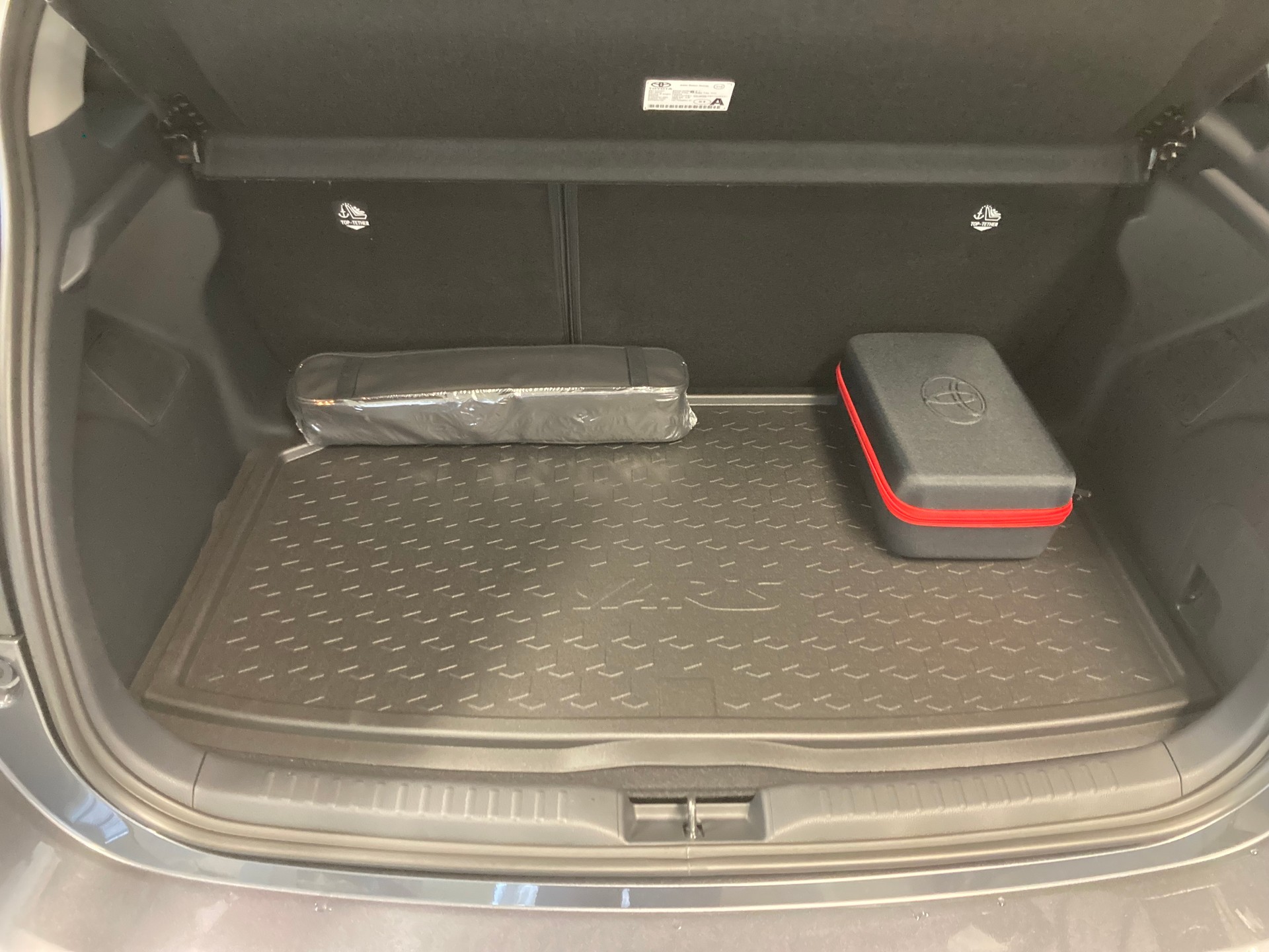 TOYOTA Yaris 1.5 Trend Plus e-CVT-image-10
