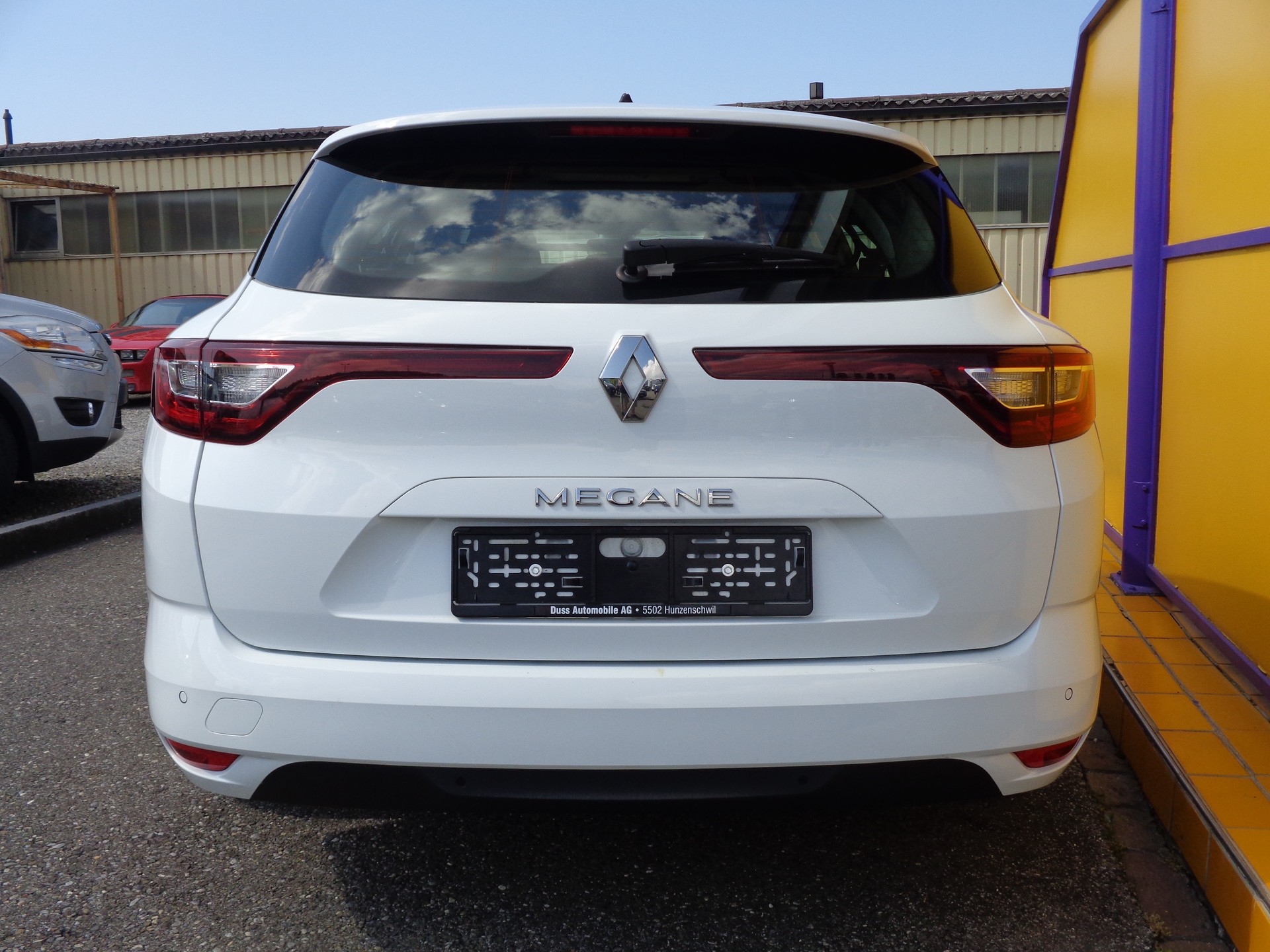 RENAULT Mégane Grandtour 1.5 dCi Business EDC-image-8