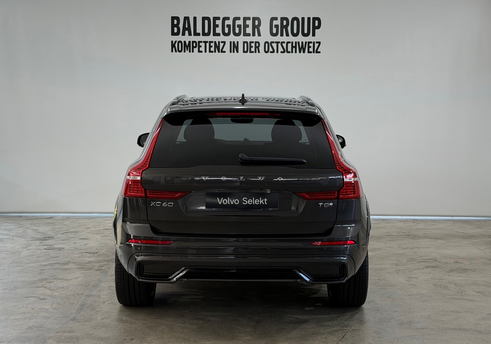 VOLVO XC60 2.0 T8 TE Ultra Dark eAWD-image-7