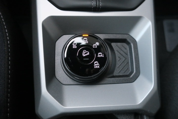 DACIA Duster TCe 130 48V Extreme 4x4-image-13