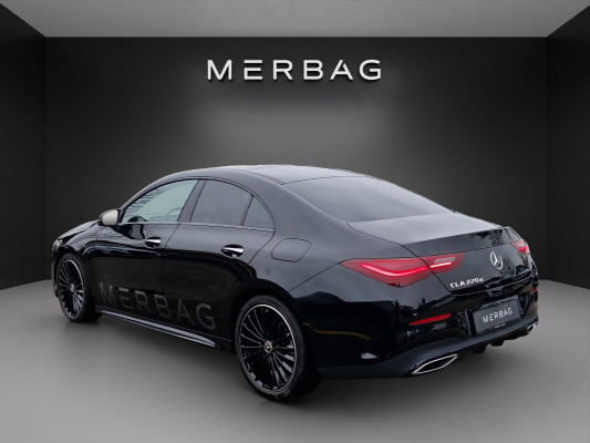 MERCEDES-BENZ CLA 220 d 8G-DCT-image-4
