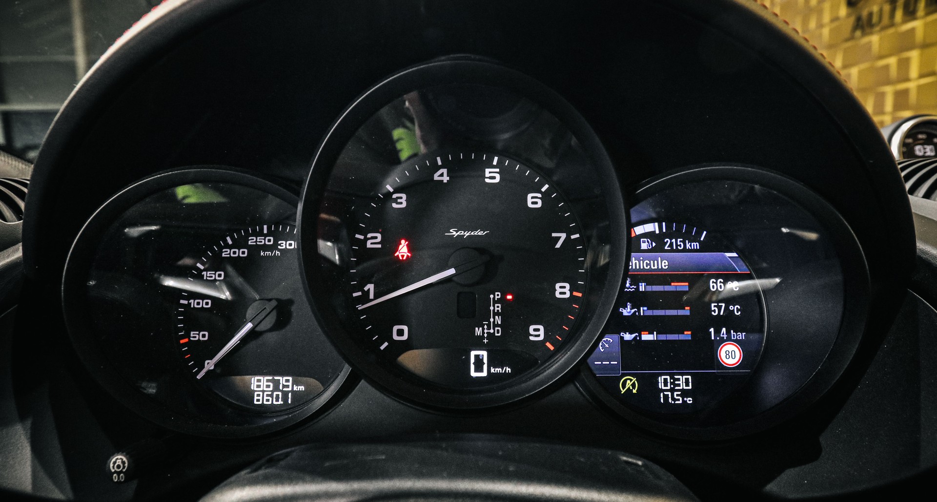 PORSCHE 718 Boxster Spyder PDK-image-14