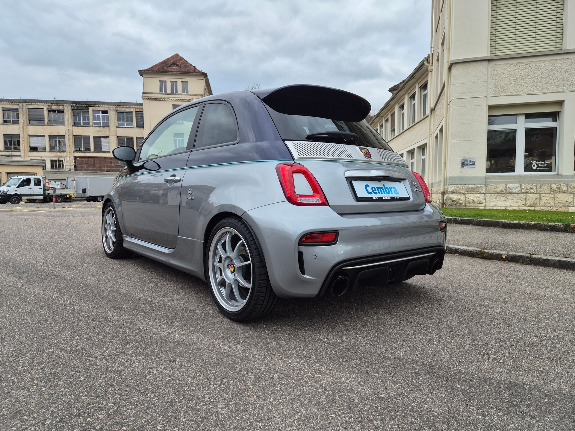 FIAT 695 1.4 16V Turbo Abarth Rivale-image-2