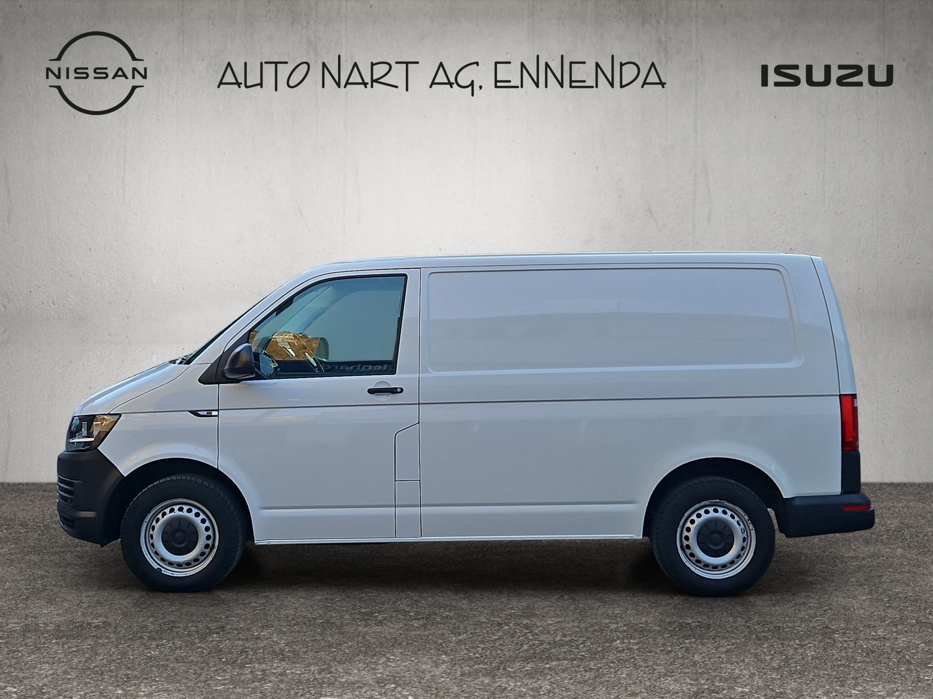 VW T6 Transporter 2.0 TDI - Innenausbau-image-1