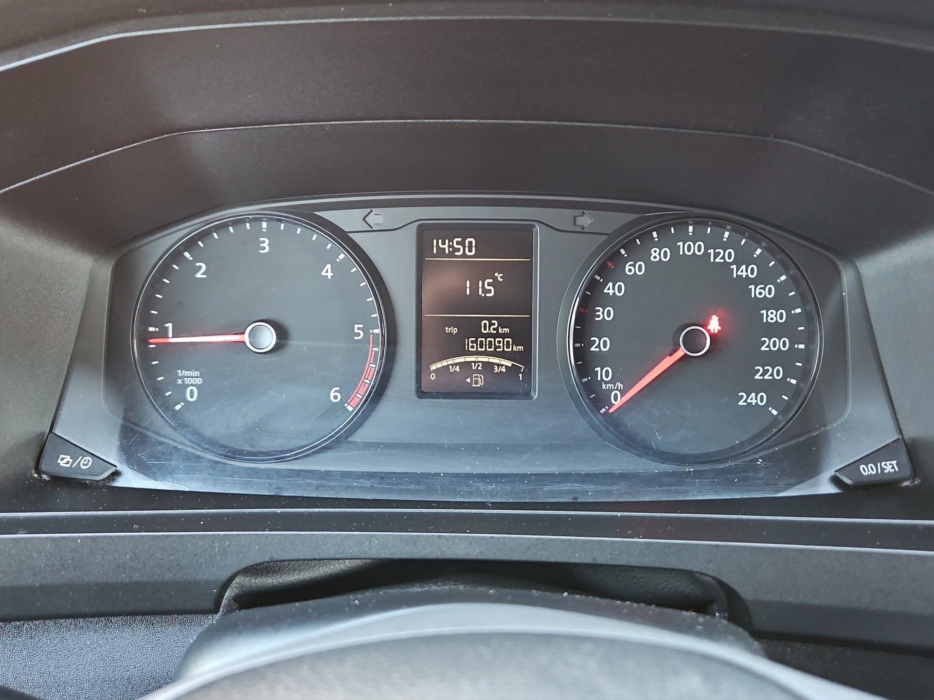 VW T6 Transporter 2.0 TDI - Innenausbau-image-13