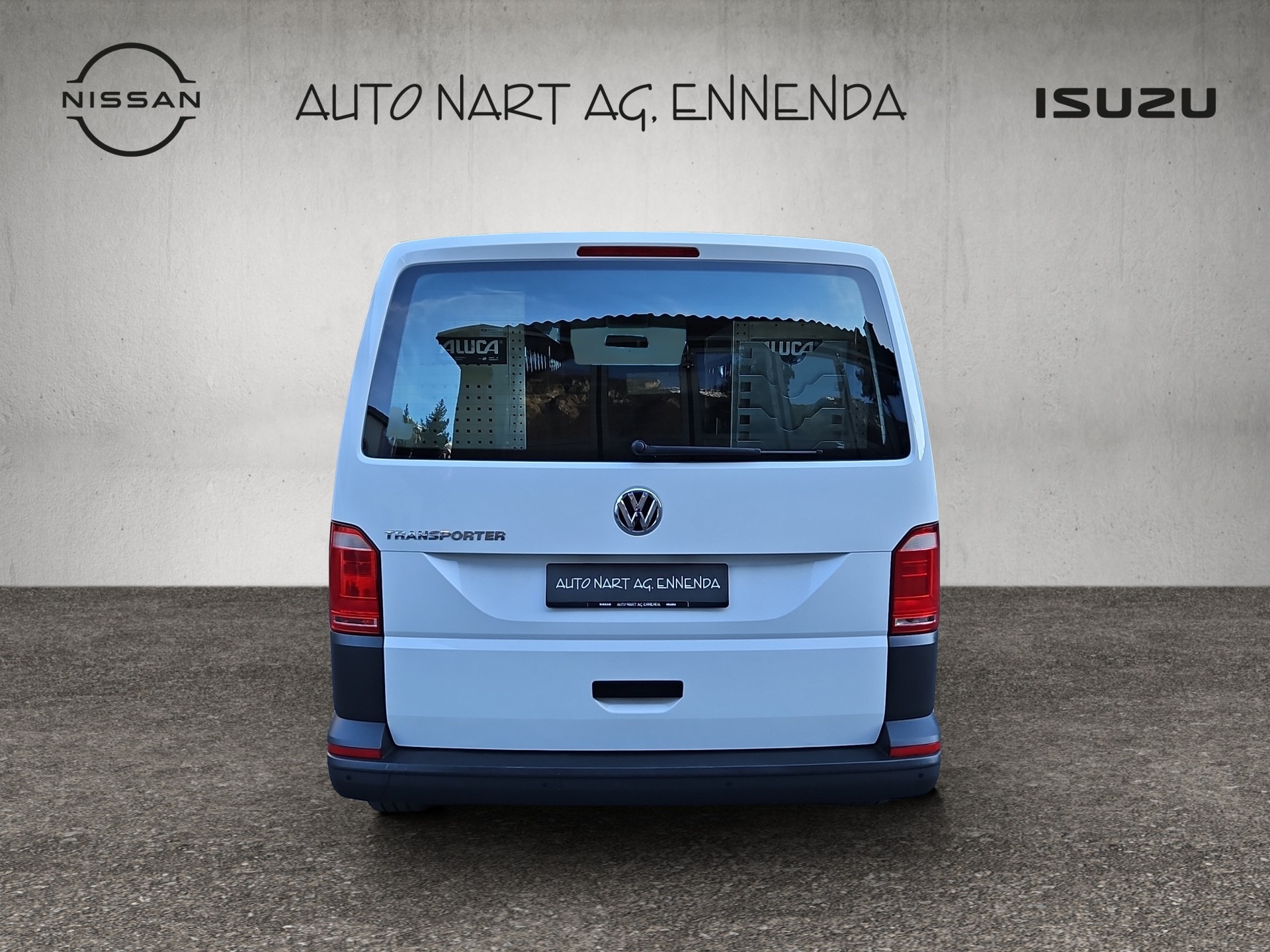 VW T6 Transporter 2.0 TDI - Innenausbau-image-3