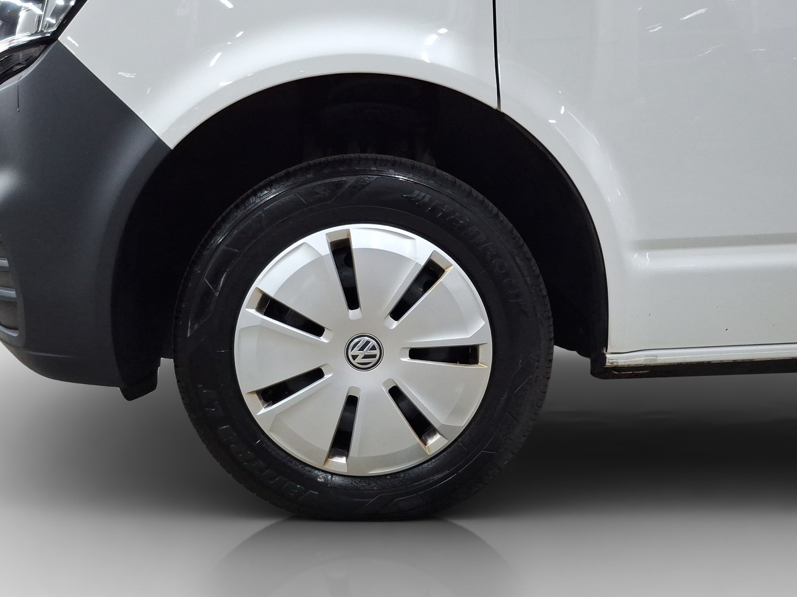 VW T6.1 2.0 TDI 4Motion-image-14