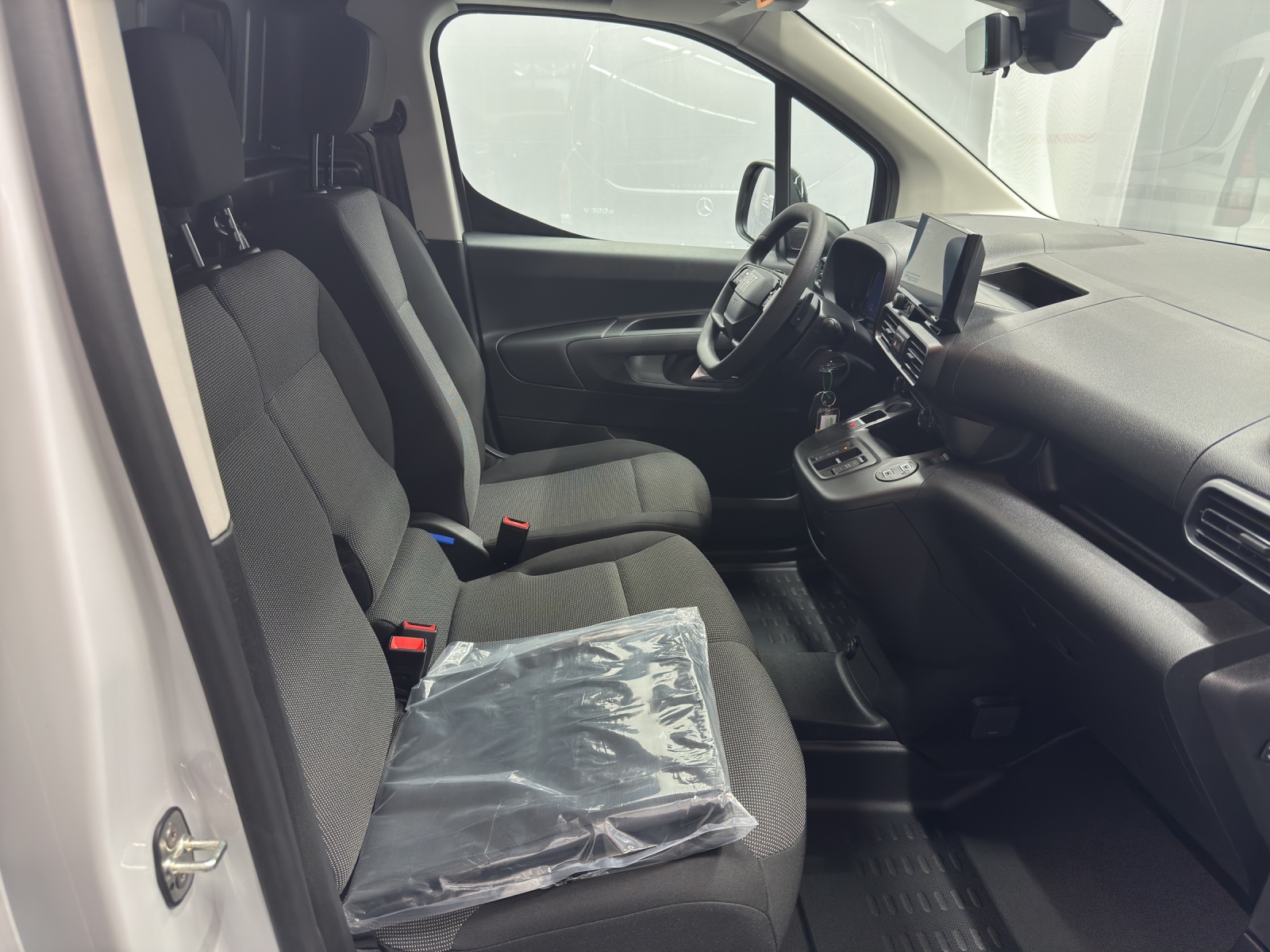 FIAT Doblo Kaw. L2 1.5 BlueHDI 130-image-9