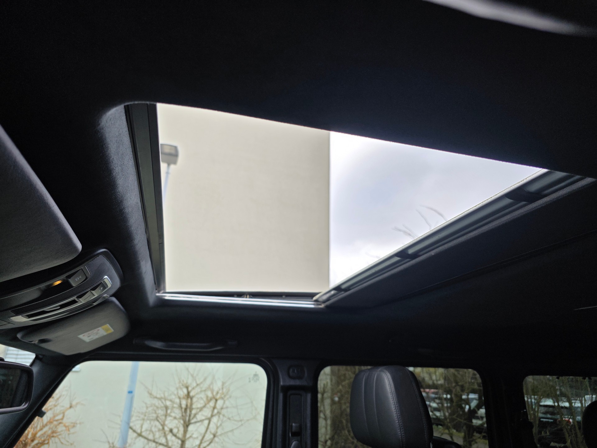 MERCEDES-BENZ G 350-image-21