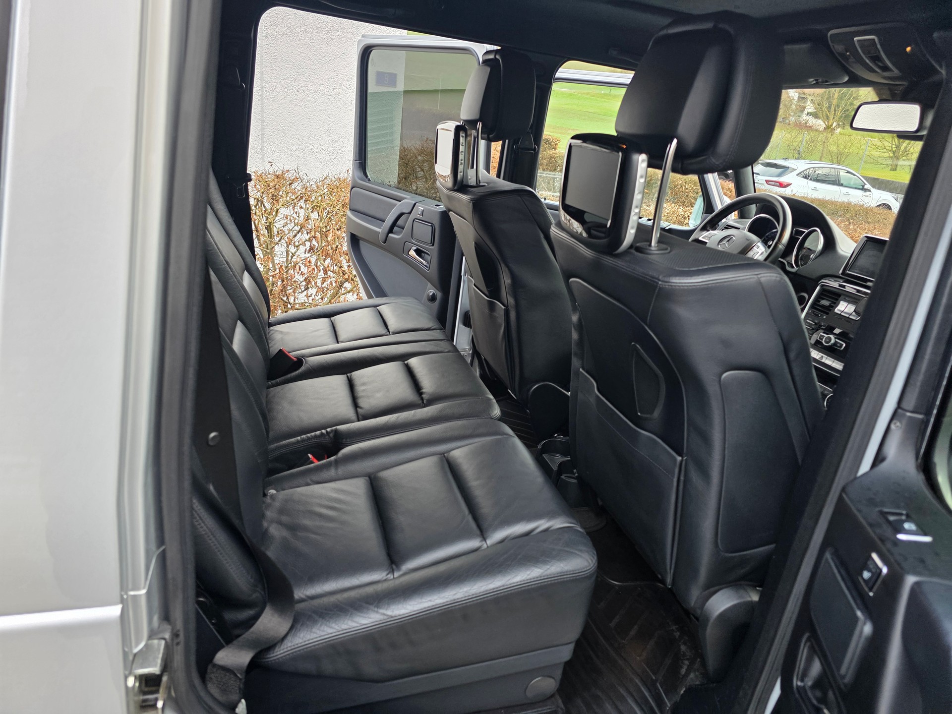 MERCEDES-BENZ G 350-image-15