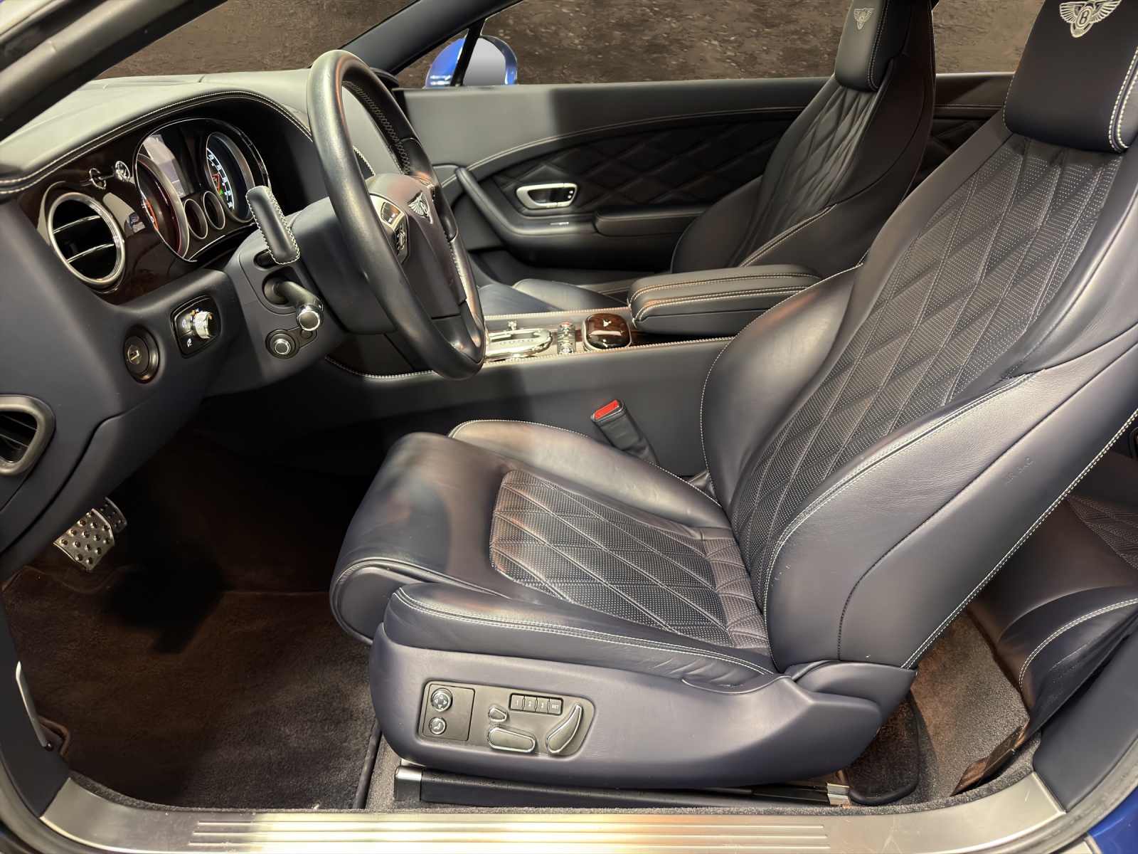 BENTLEY Continental GT Speed 6.0 W12-image-8