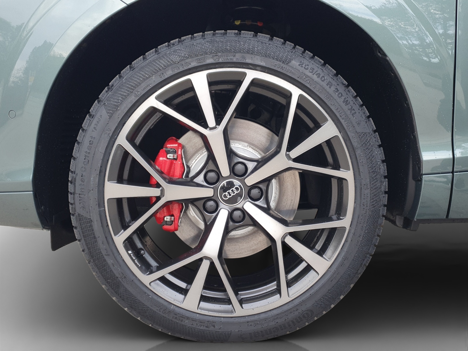 AUDI Q3 SUV e-hybrid 200 kW S tronig-image-13