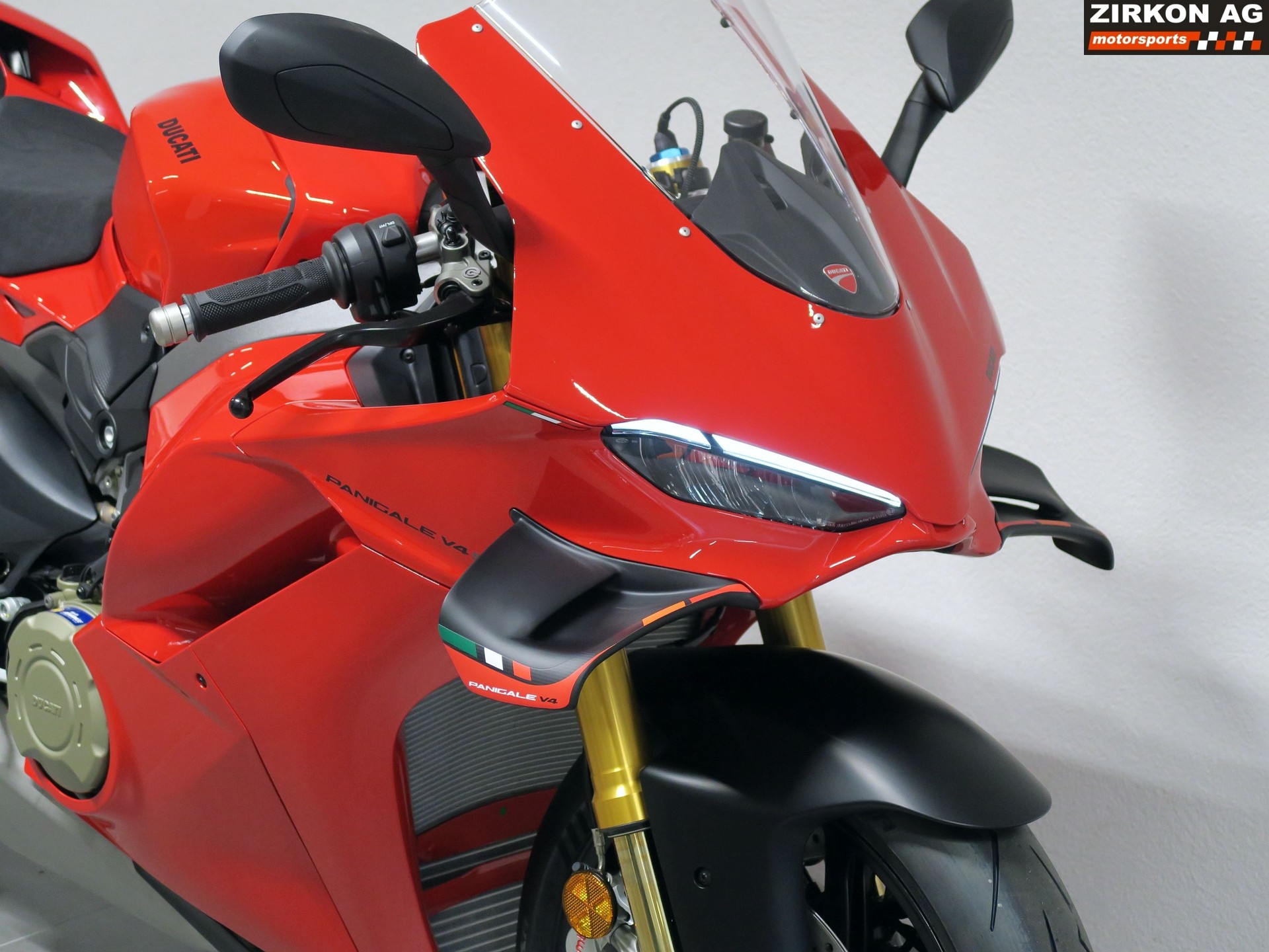DUCATI Panigale V4 S | Performance Wings-showroom-element-3