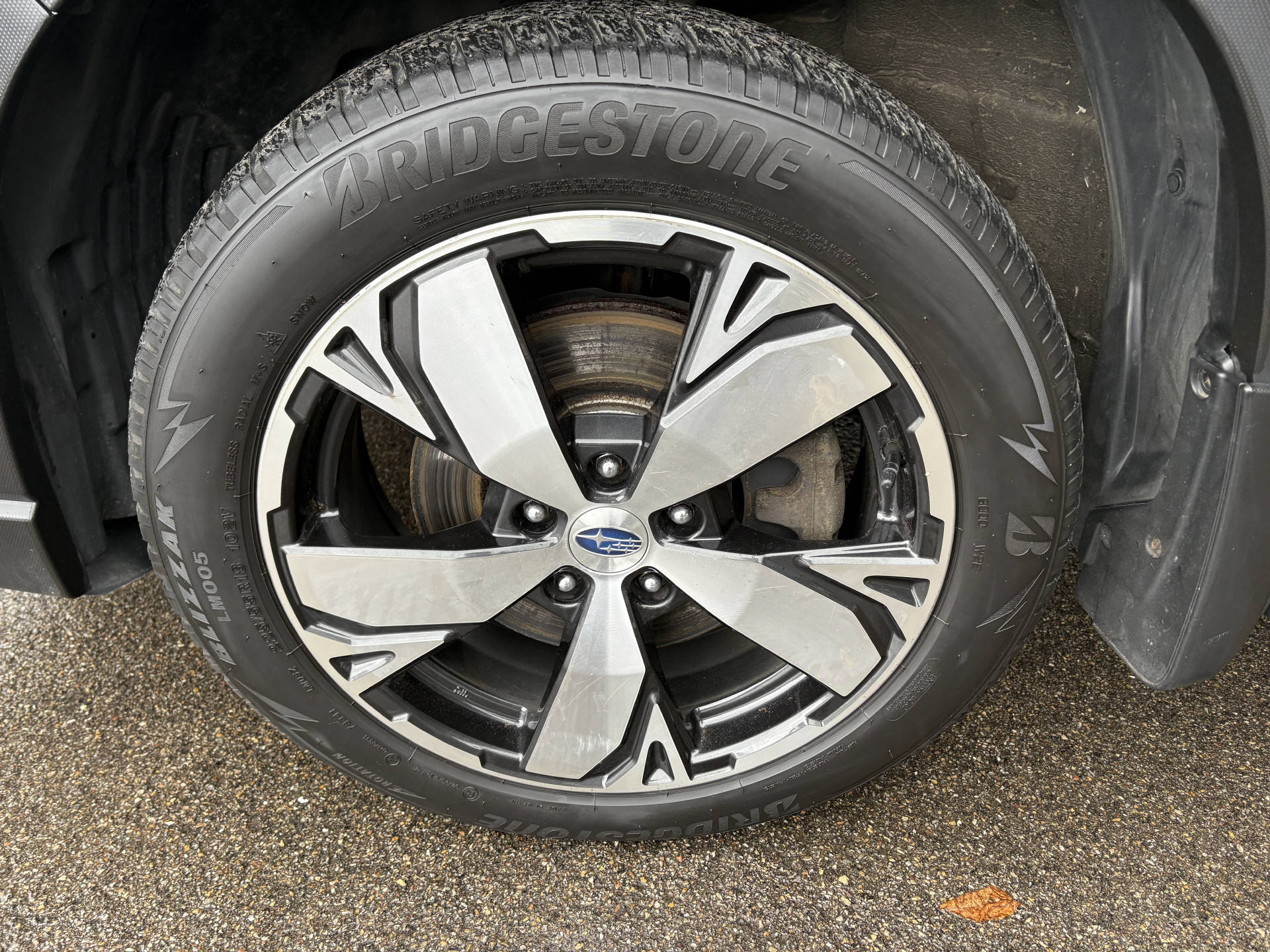 SUBARU Forester Station 2.0i e-Boxer Luxury-image-2