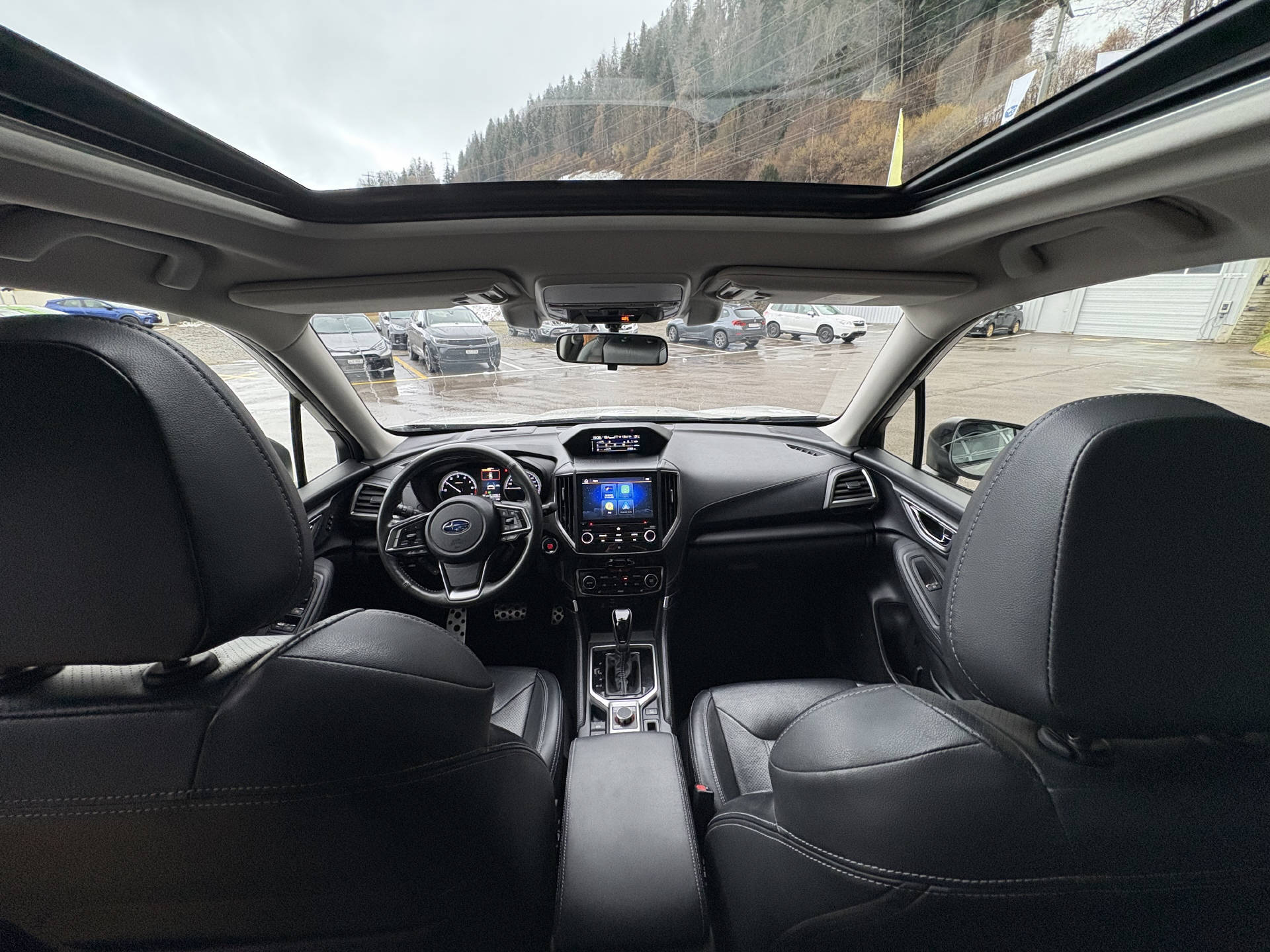 SUBARU Forester Station 2.0i e-Boxer Luxury-image-7