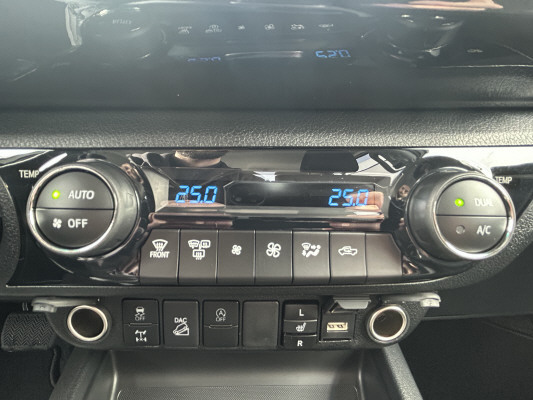 TOYOTA Hilux 2.4d Style DC 4x4 A-image-10