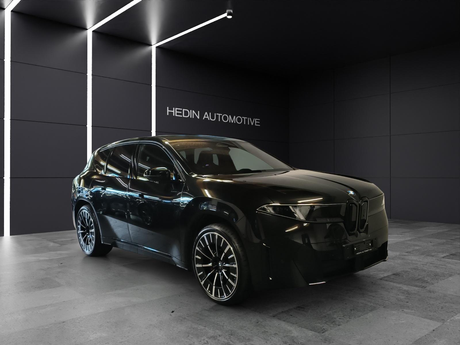 BMW iX3 50 xDrive-image-6