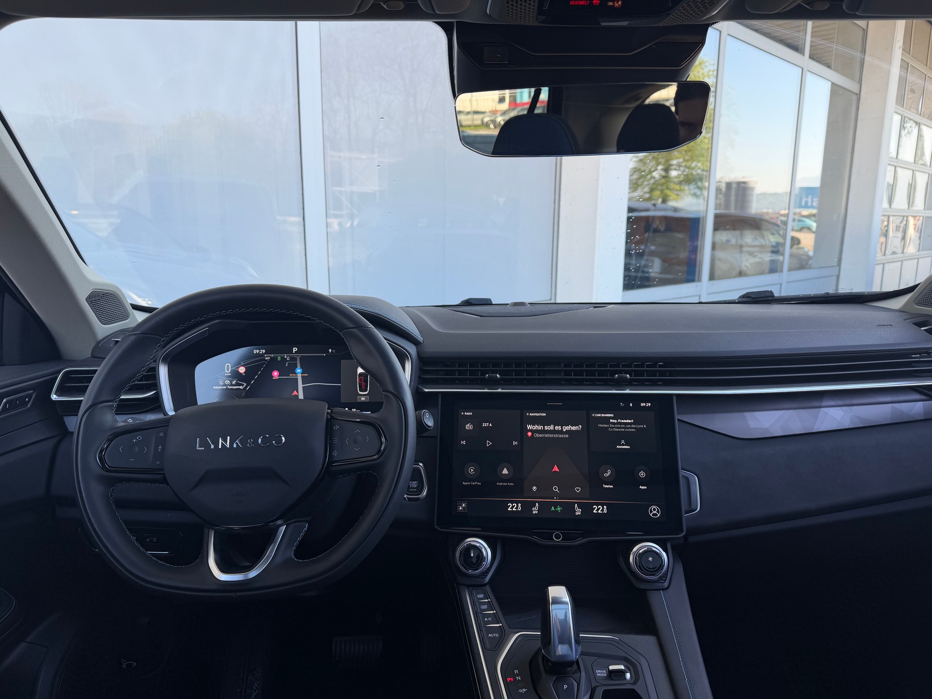 LYNK & CO 01 PHEV-image-7