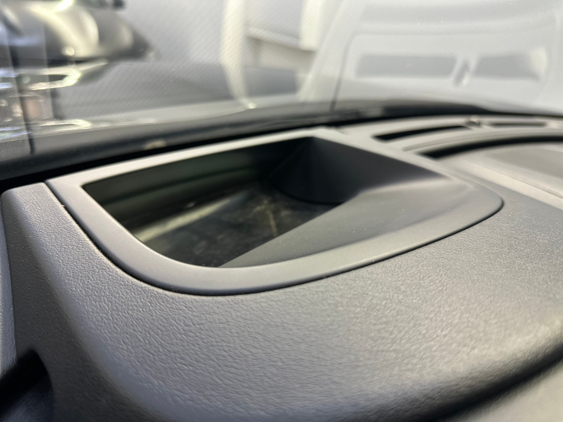 JAGUAR F-Pace 3.0 TD S AWD Automatik-image-20