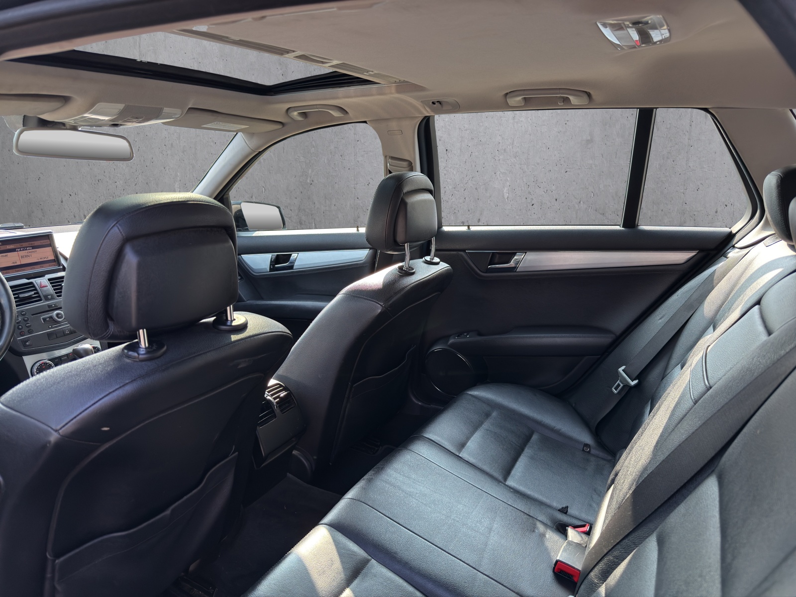 MERCEDES-BENZ C 350 CDI (320 CDI) Avantgarde 4Matic 7G-Tronic-image-15