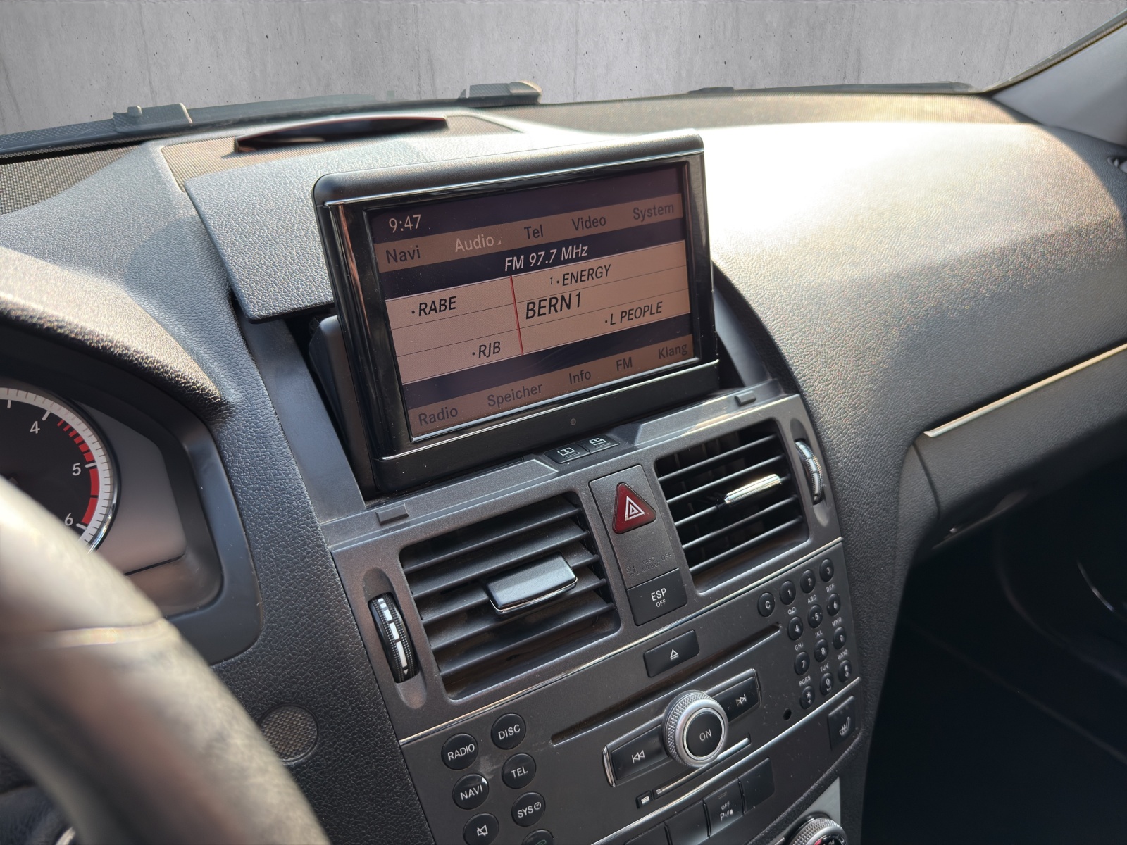 MERCEDES-BENZ C 350 CDI (320 CDI) Avantgarde 4Matic 7G-Tronic-image-9