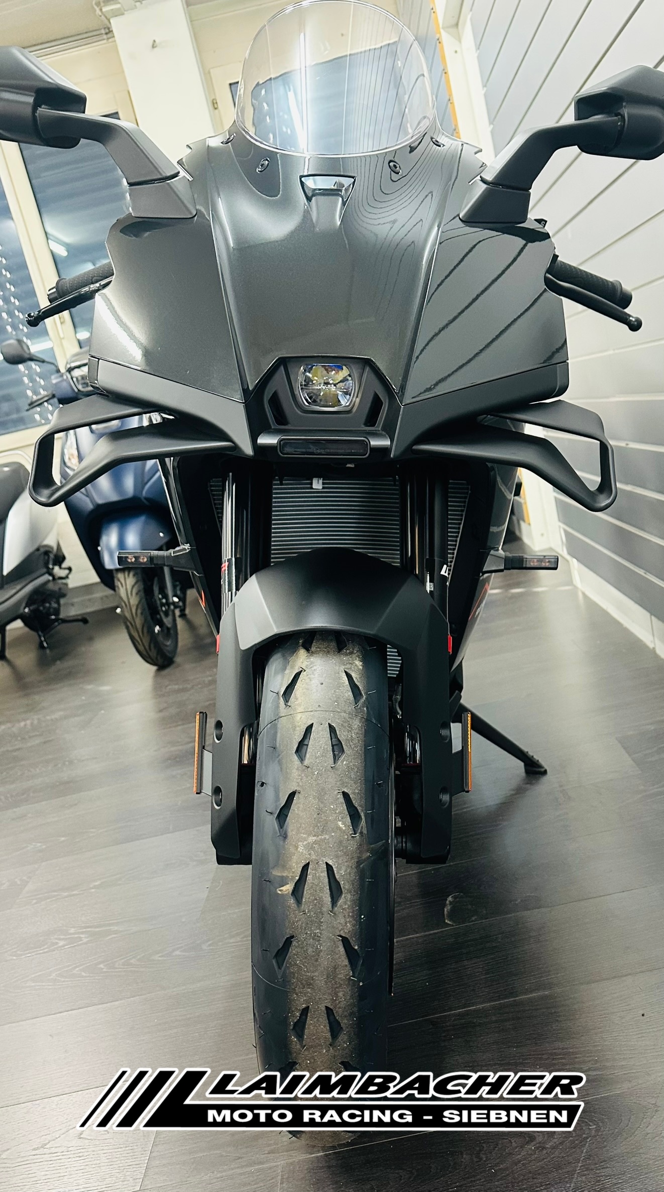 KTM RC 990 R-showroom-element-2