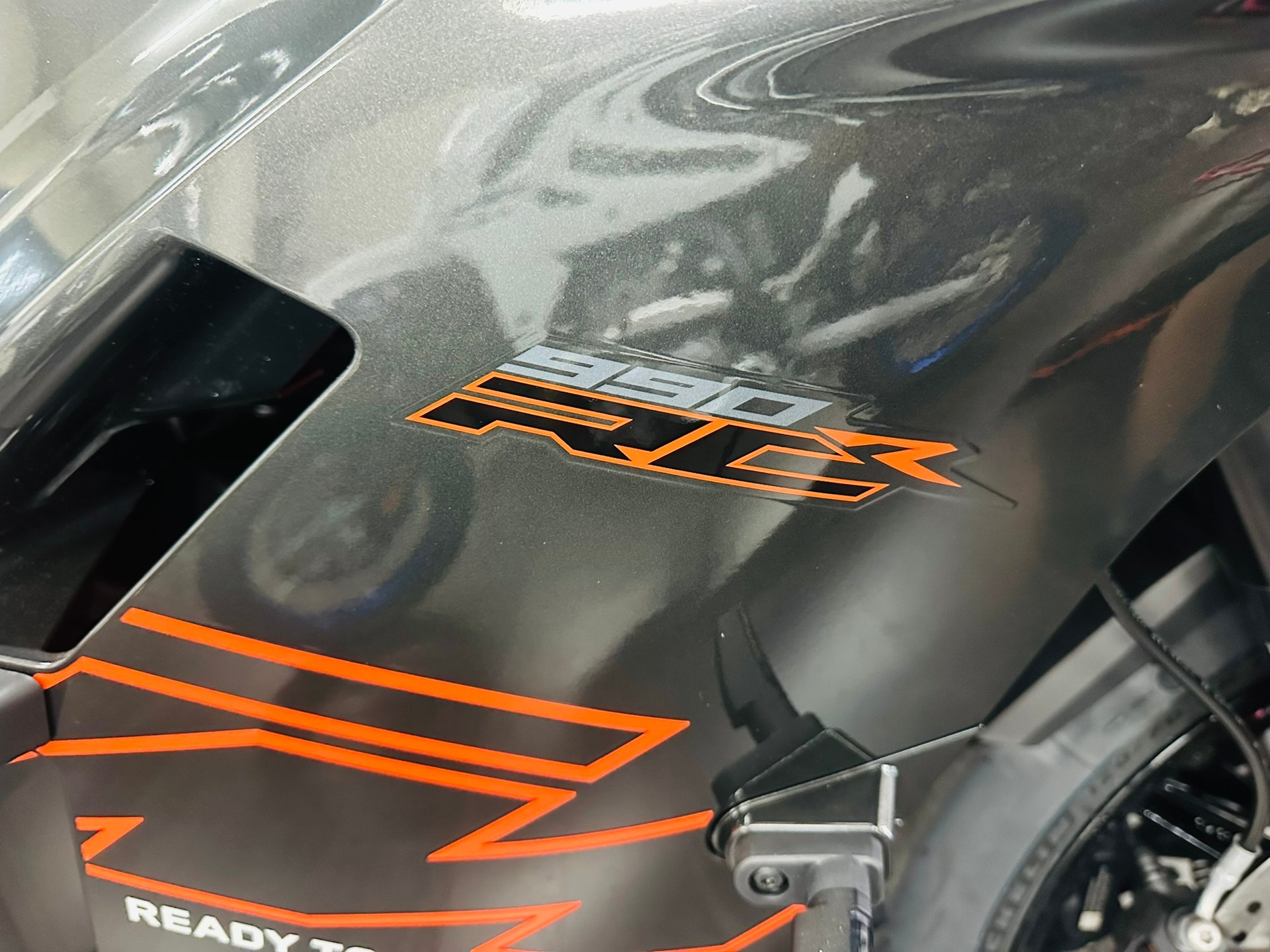 KTM RC 990 R-showroom-element-1