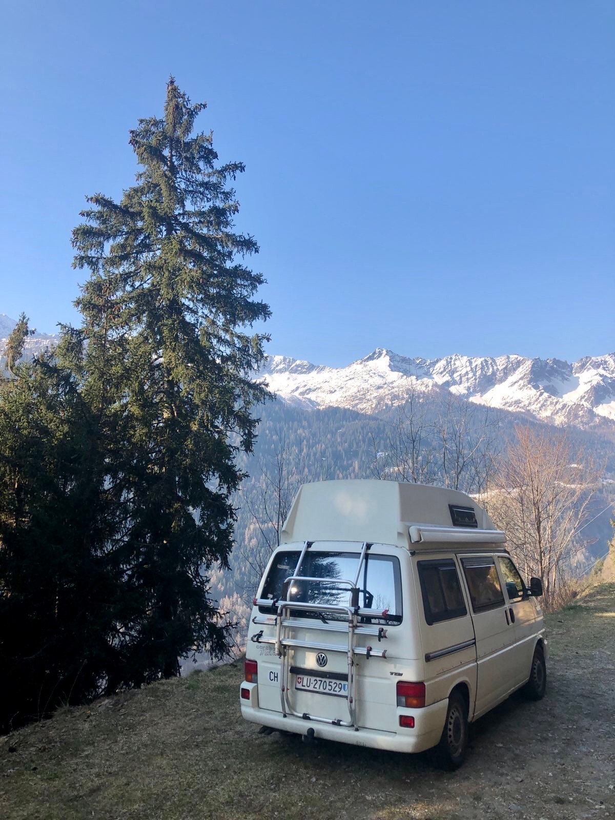 VW Carthago Malibu 2.5 TDI mit Hochdach-image-1
