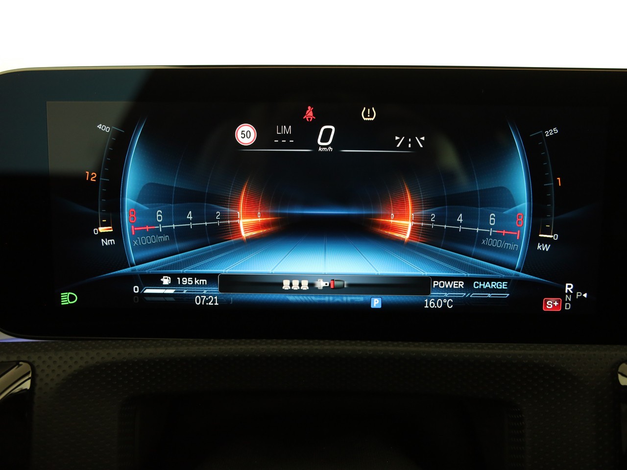 MERCEDES-BENZ A AMG 35 4Matic 8G-DCT-image-13