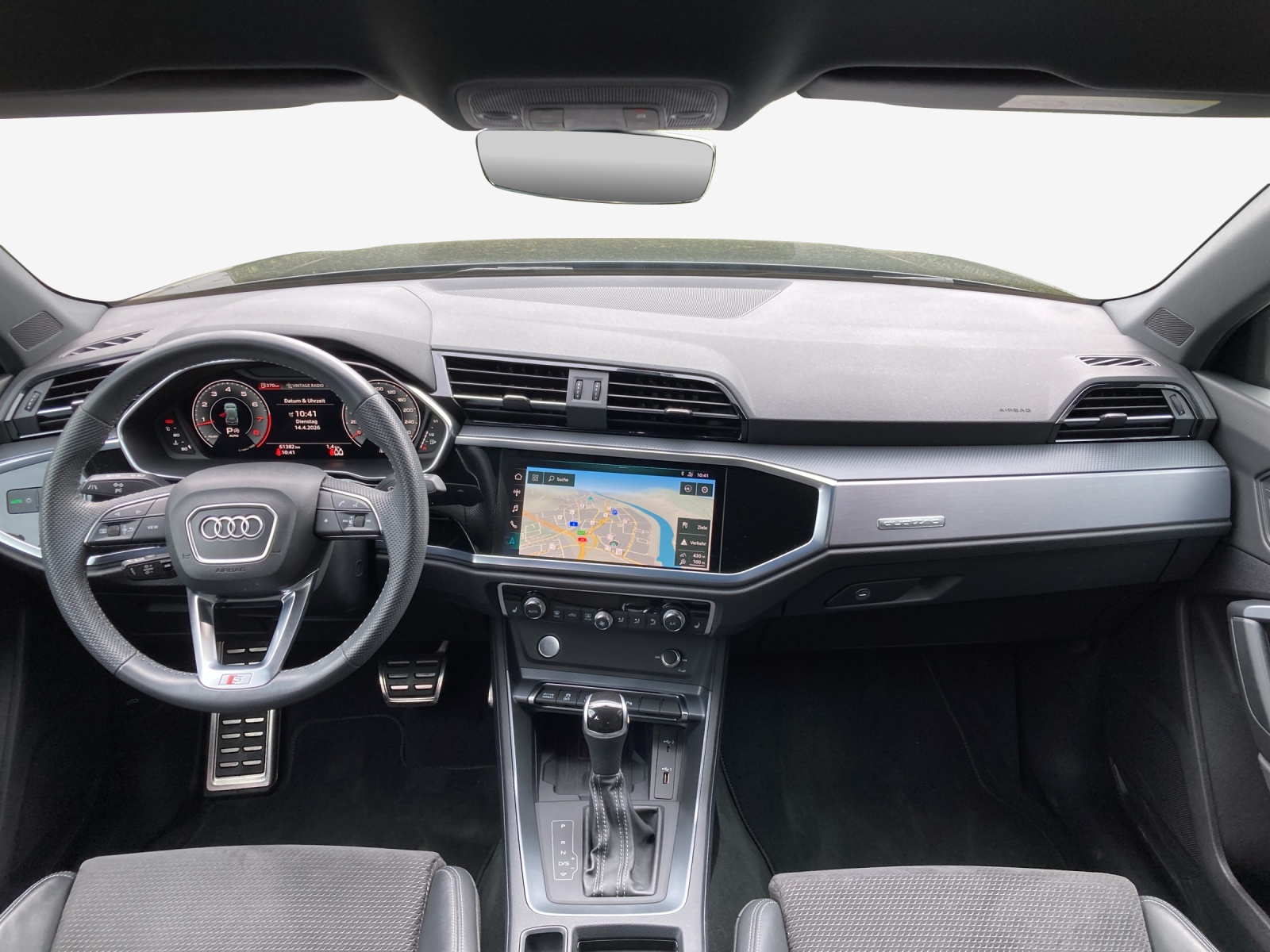 AUDI Q3 40 TFSI S line quattro S-tronic-image-8