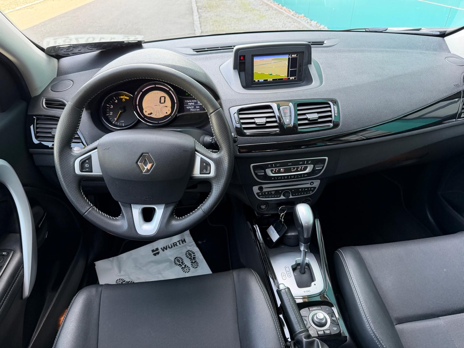 RENAULT Mégane 1.5 dCi Bose EDC-image-9
