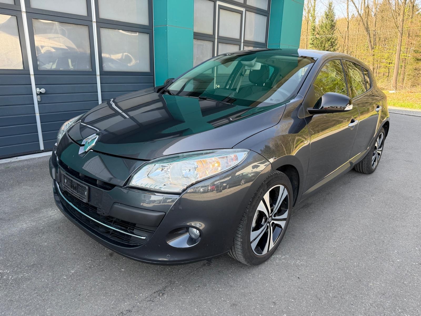 RENAULT Mégane 1.5 dCi Bose EDC-image-0
