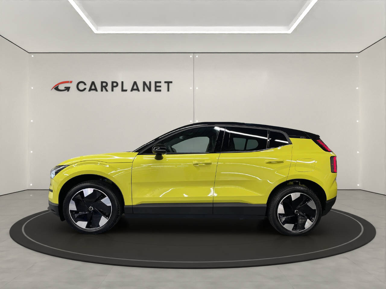VOLVO EX30 E60 Plus-showroom-element-2