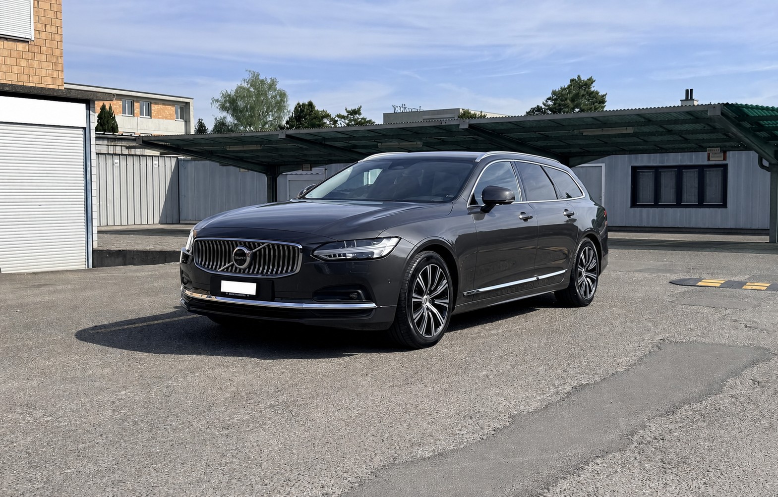 VOLVO V90 B6 AWD Benzin Mild Hybrid Inscription Geartronic-image-8