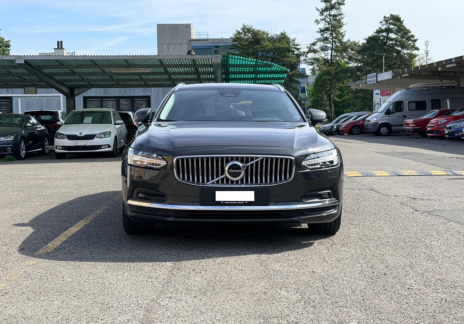 VOLVO V90 B6 AWD Benzin Mild Hybrid Inscription Geartronic-image-9