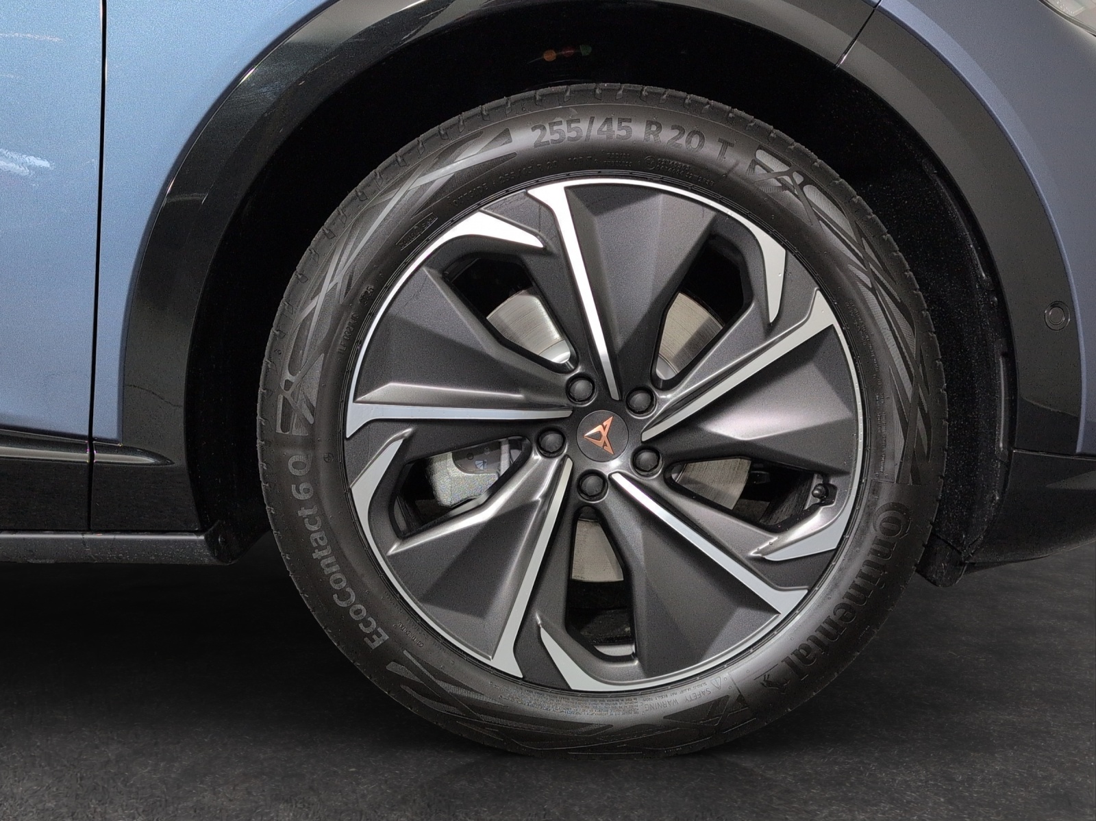 CUPRA Tavascan Type 8 77 kWh VZ-image-4