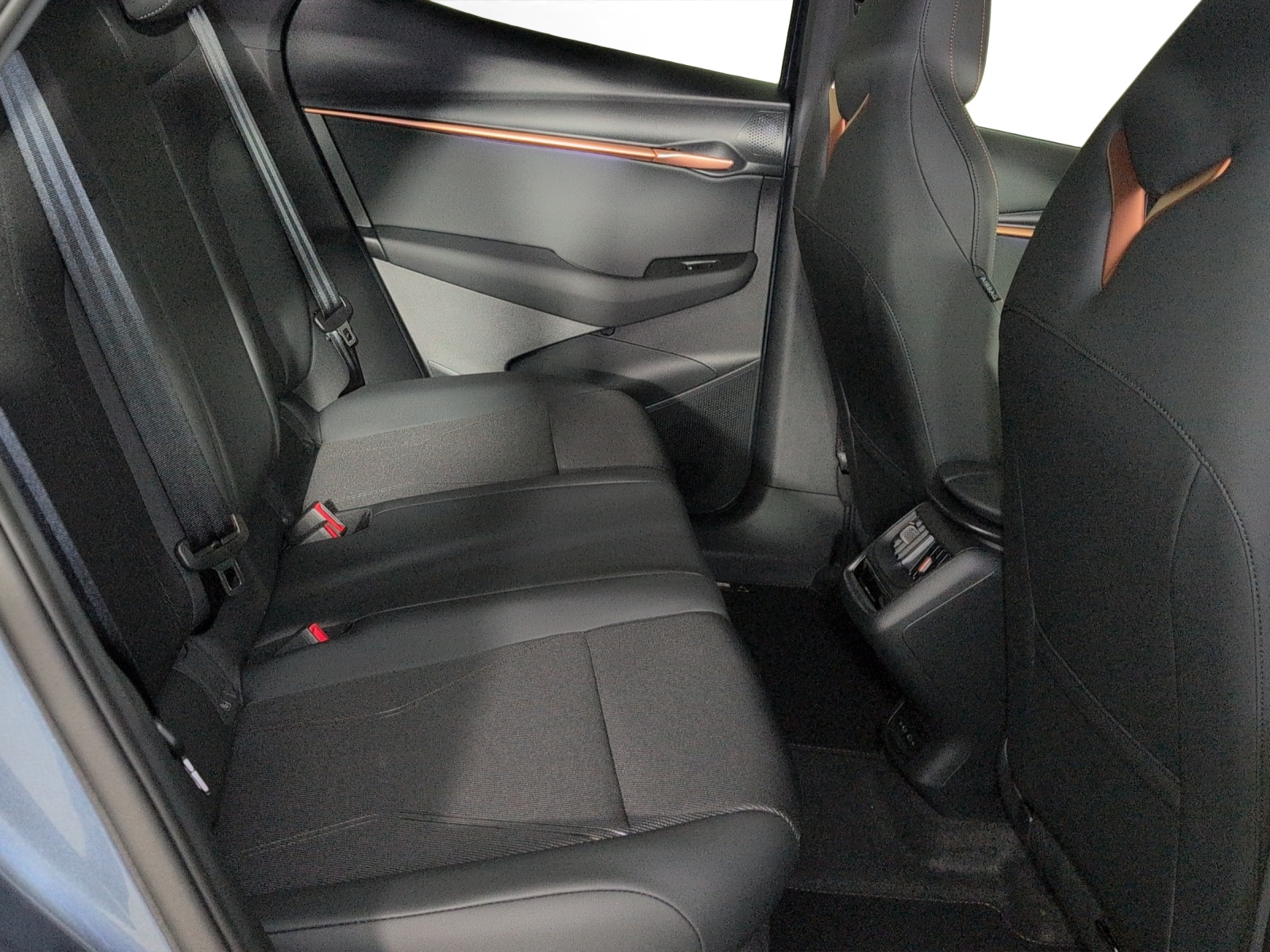 CUPRA Tavascan Type 8 77 kWh VZ-image-8