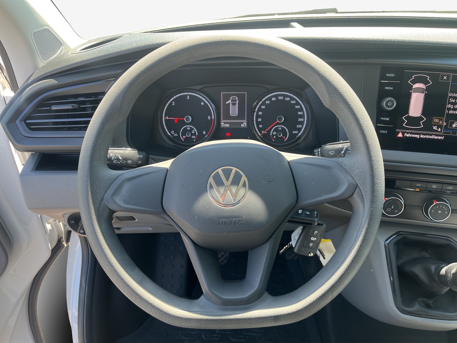 VW T6.1 2.0 TDI-image-9