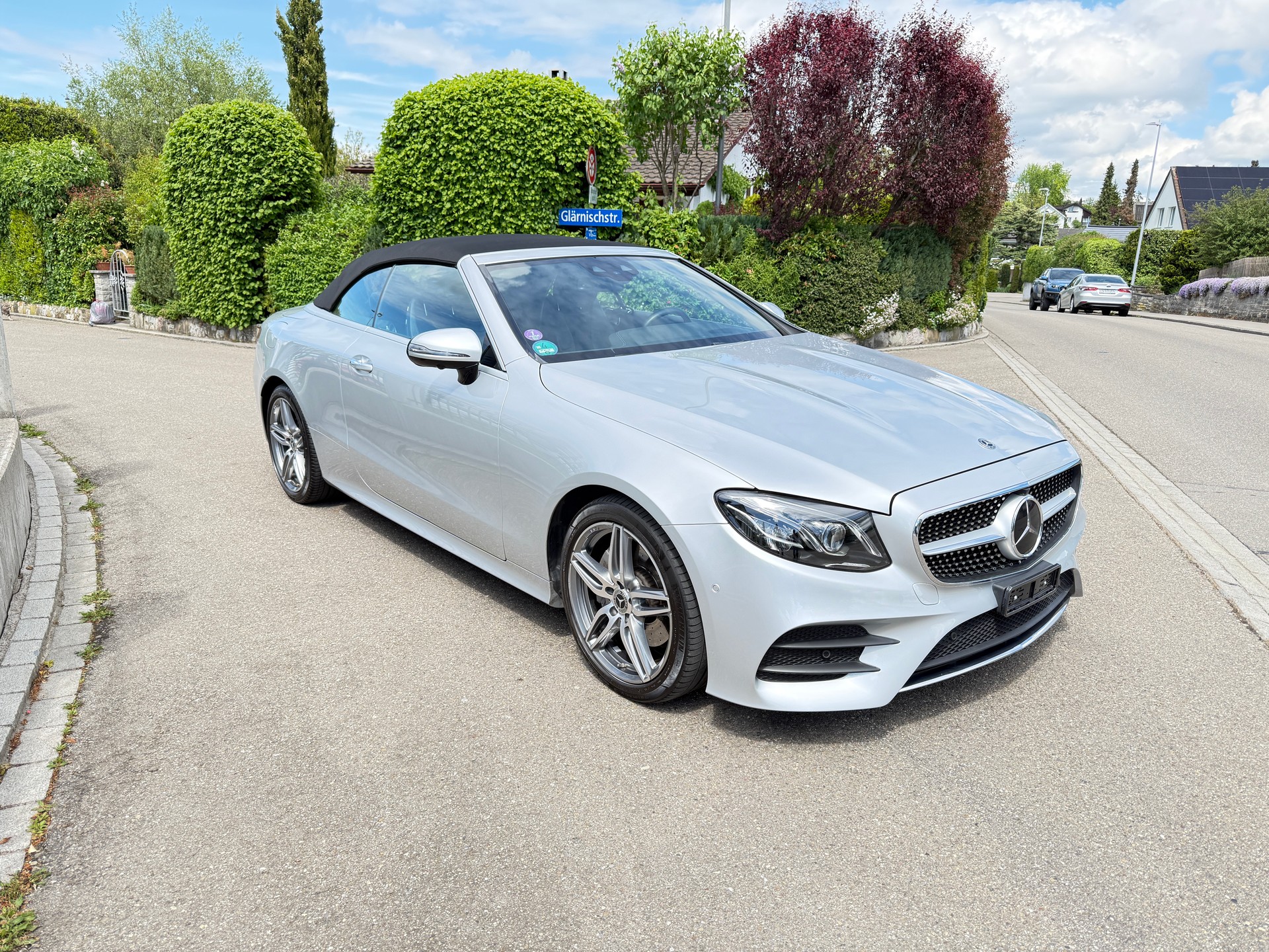 MERCEDES-BENZ E 200 AMG Line