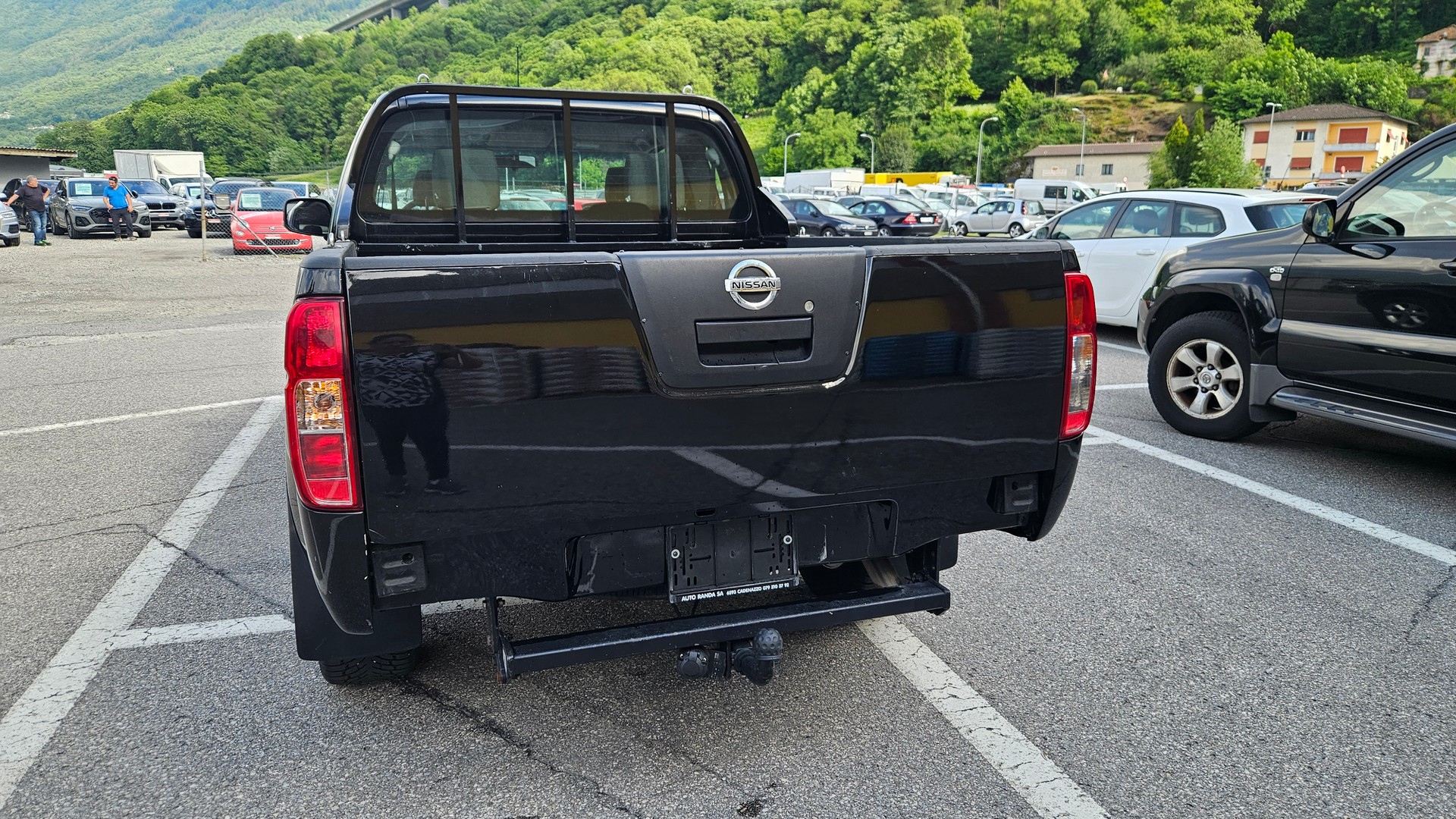 NISSAN Navara King Cab XE 2.5 dCi 4WD-image-4