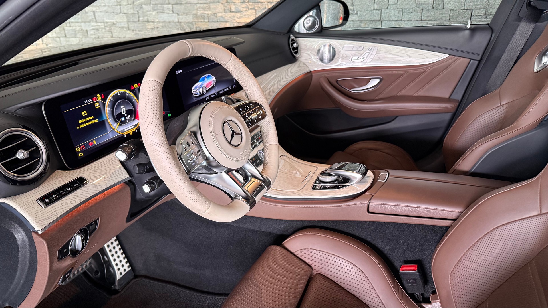 MERCEDES-BENZ E 63 AMG S 4Matic Speedshift MCT-image-15