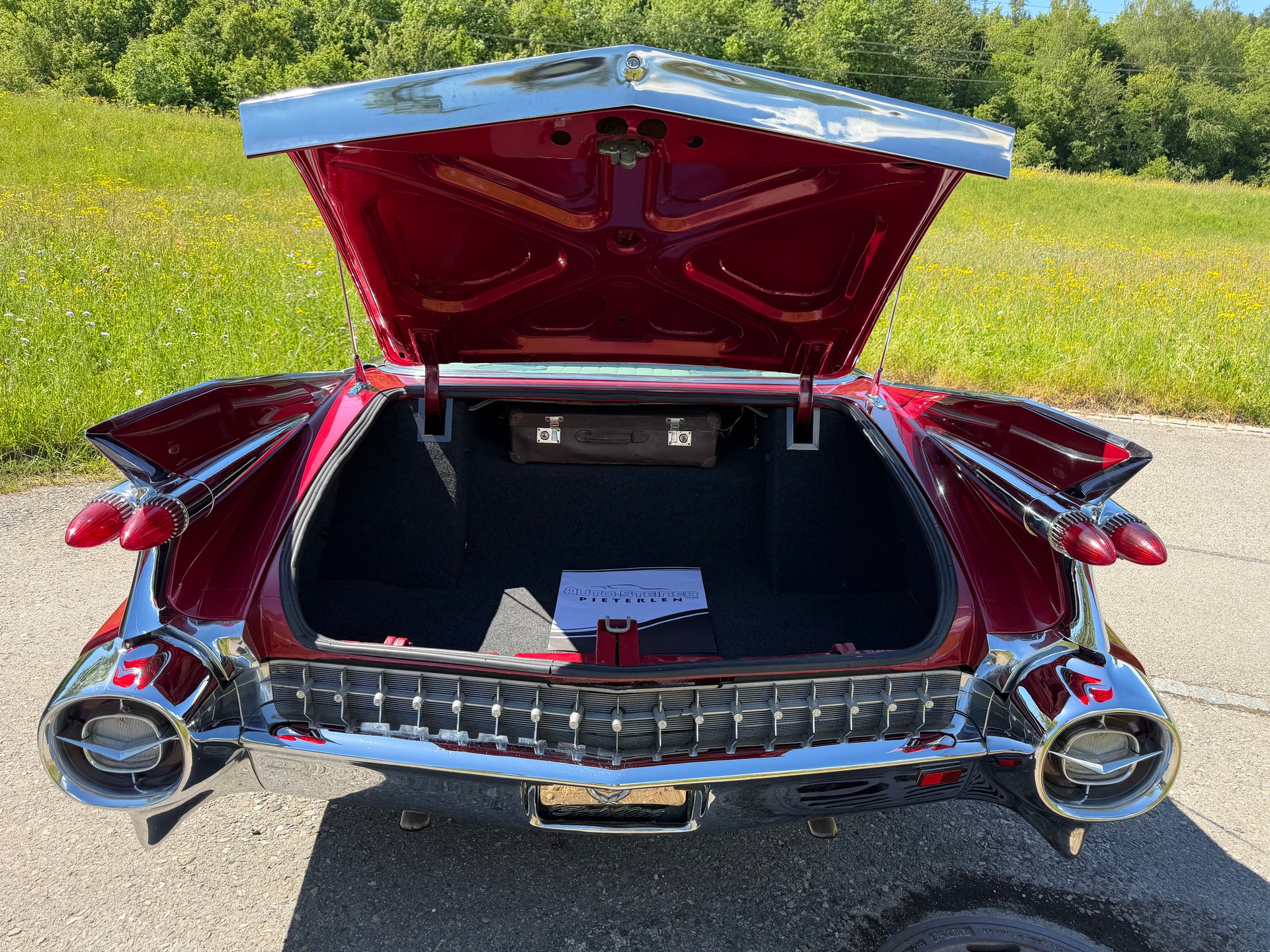 CADILLAC CADDY SEDAN DE VILLE !! "1959" GRÖSSTE HECKFLOSSE ALLER ZEITEN !! CH GEPRÜFT. TOP ZUSTAND !!-image-16