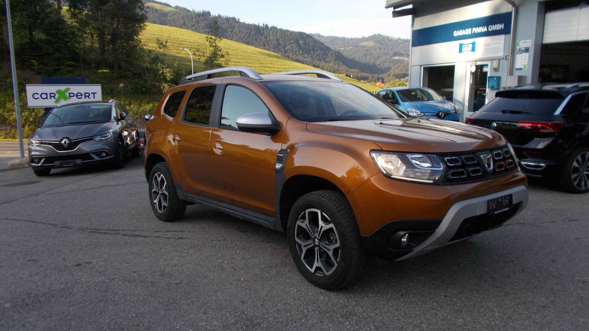 DACIA Duster dCi 115 Celebration 4x4-image-1