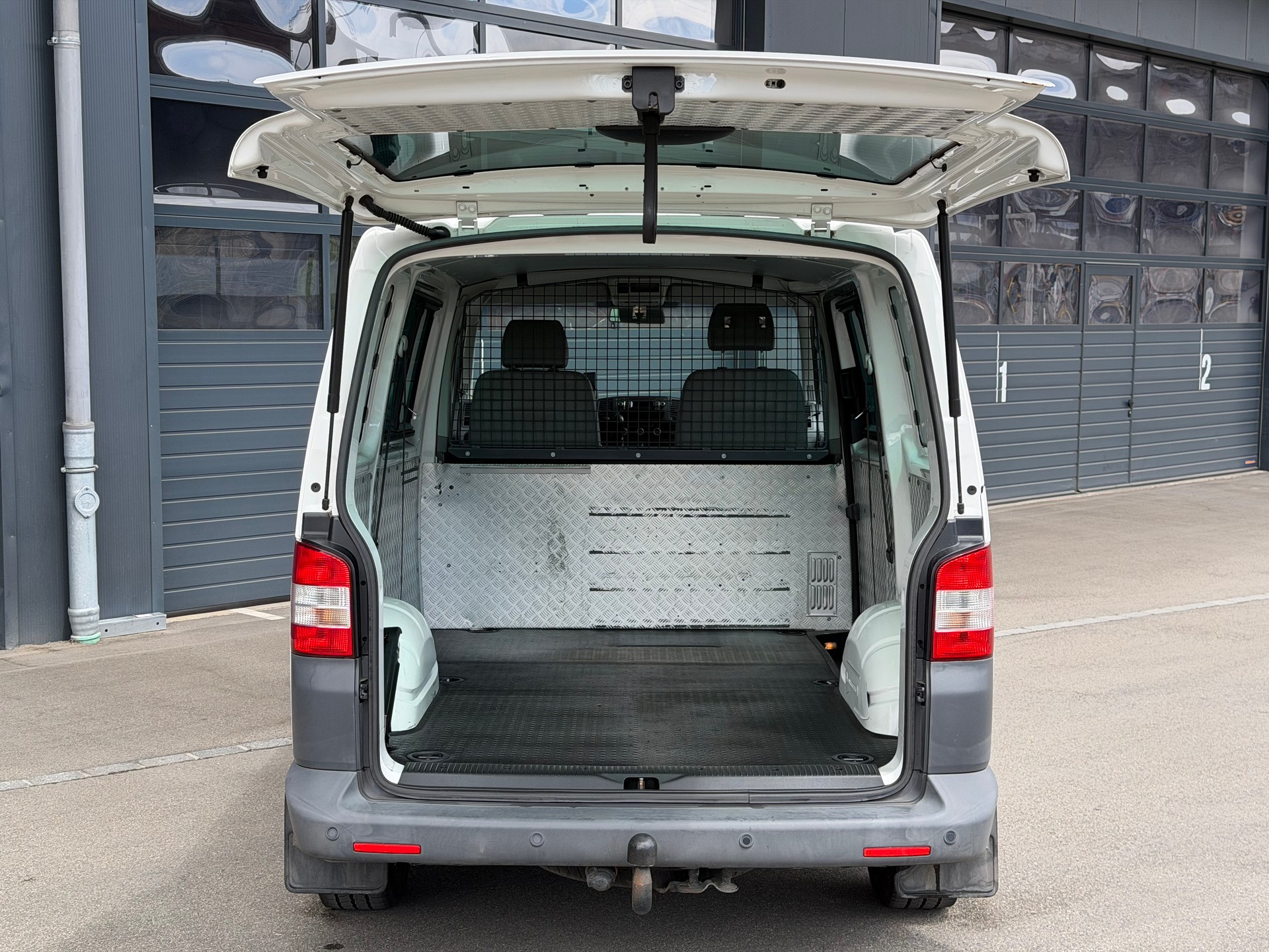 VW T5 2.0 Bi-TDI 4Motion DSG-image-5