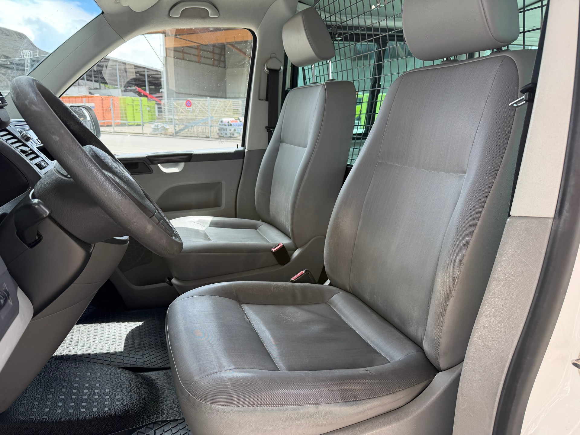 VW T5 2.0 Bi-TDI 4Motion DSG-image-12