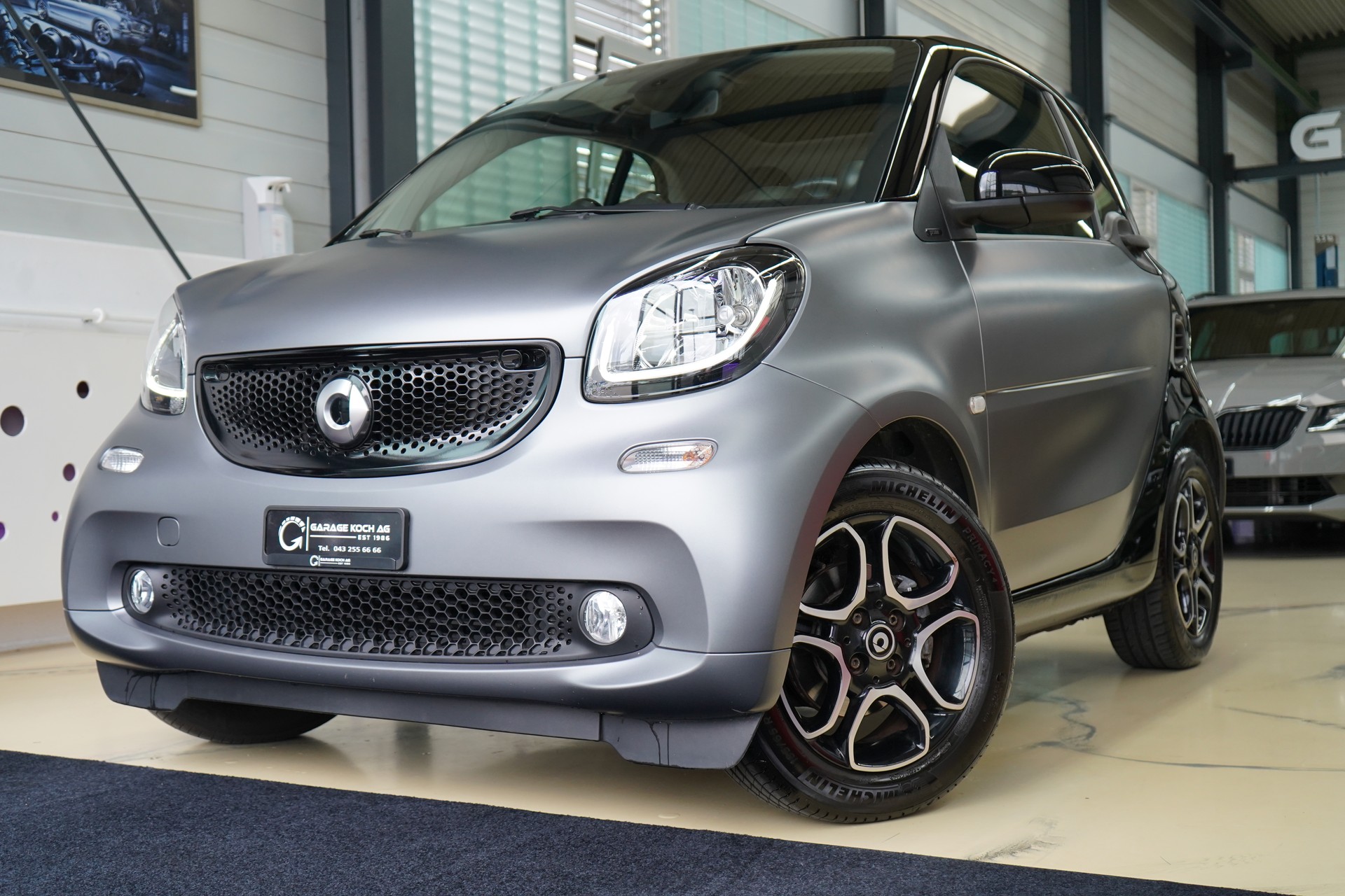SMART fortwo prime twinmatic-showroom-element-1