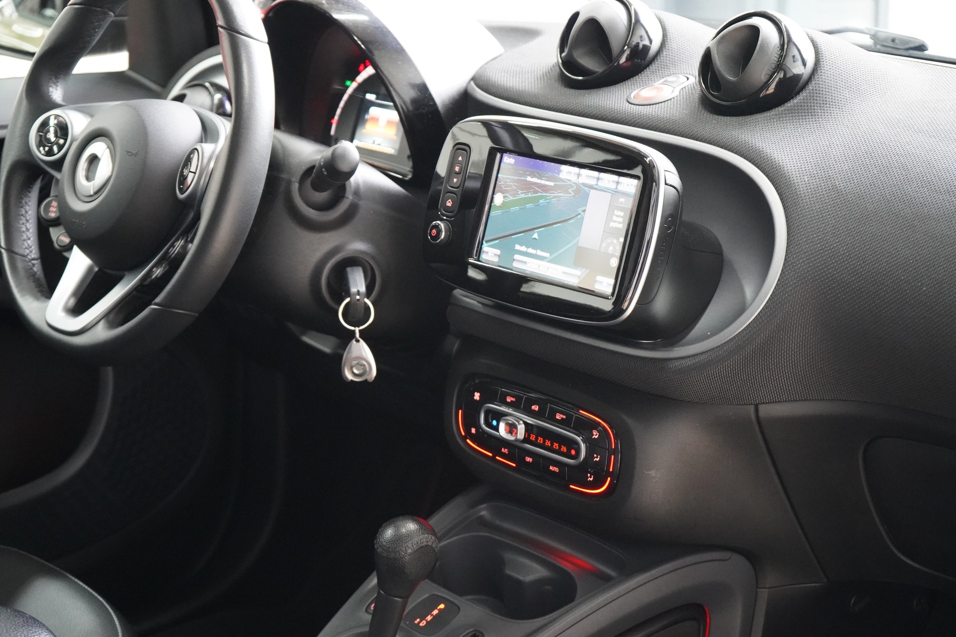 SMART fortwo prime twinmatic-image-24