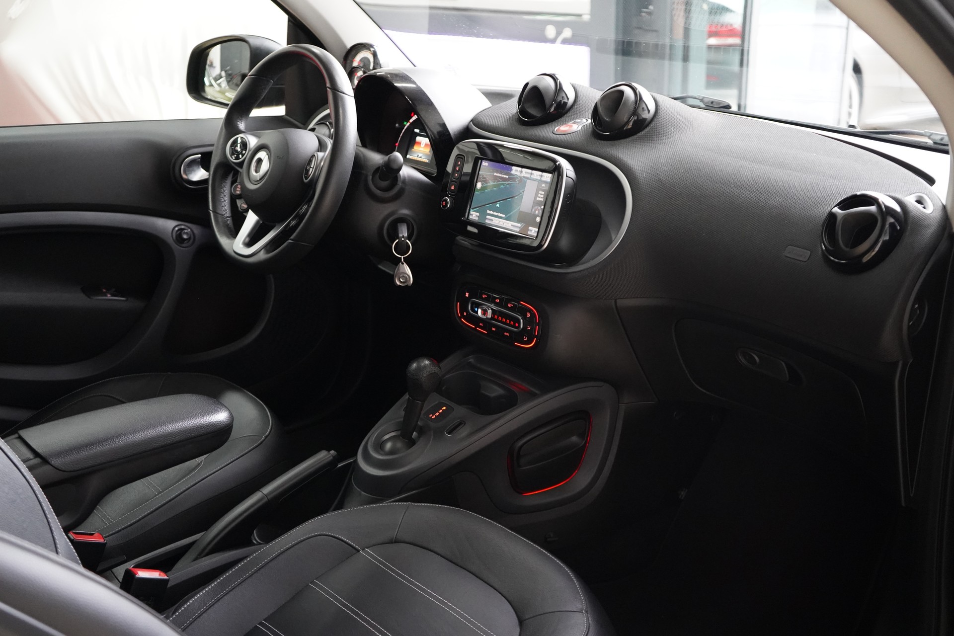 SMART fortwo prime twinmatic-image-23