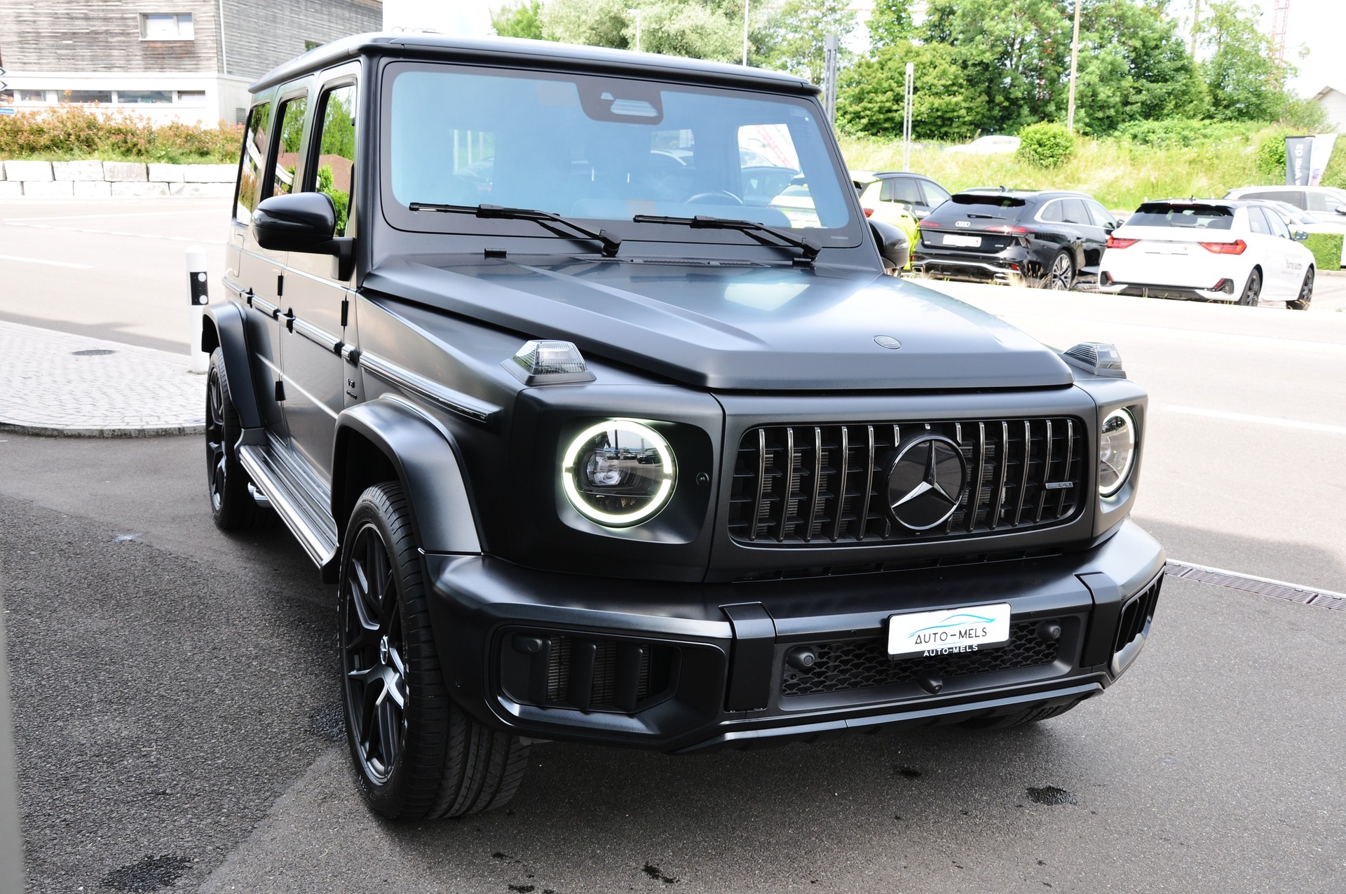 MERCEDES-BENZ G 63 AMG 9G-Tronic-image-11