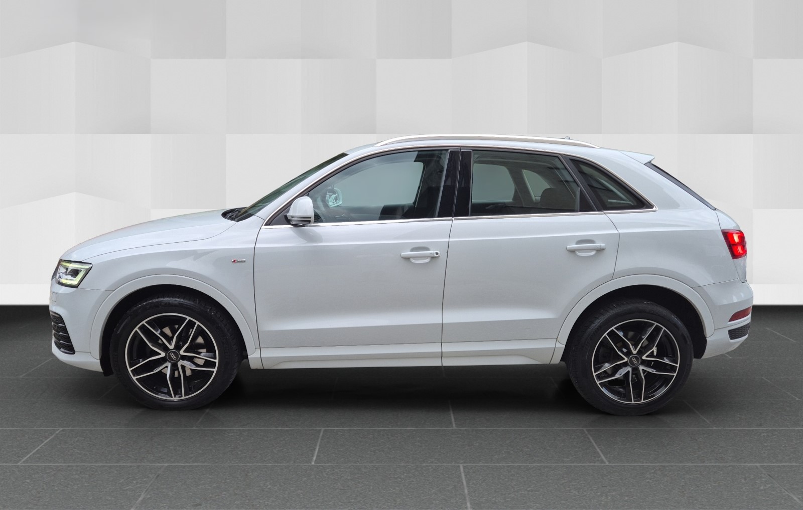 AUDI Q3 1.4 TFSI sport S-tronic-image-7